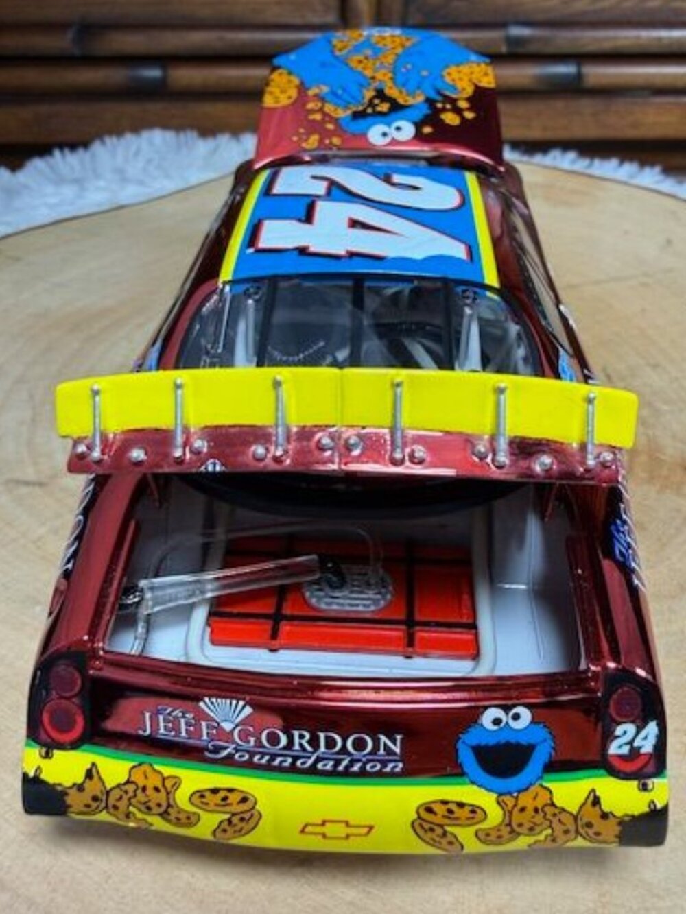 Vintage Jeff Gordon #24 Foundation Sesame Street II 2003 Monte Carlo 1:24 Car - Picture 13 of 16